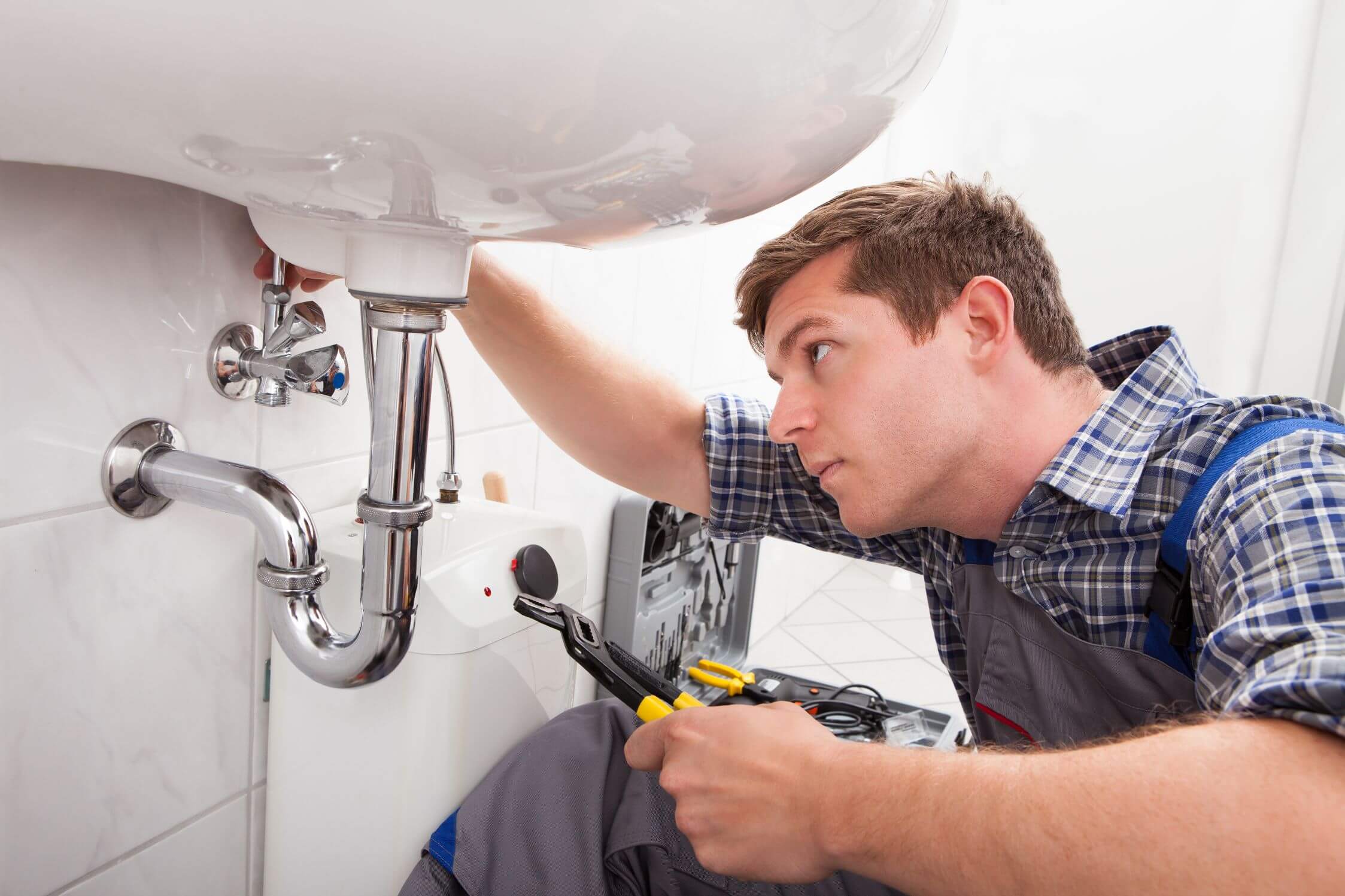 Bathroom plumbing and tap repair